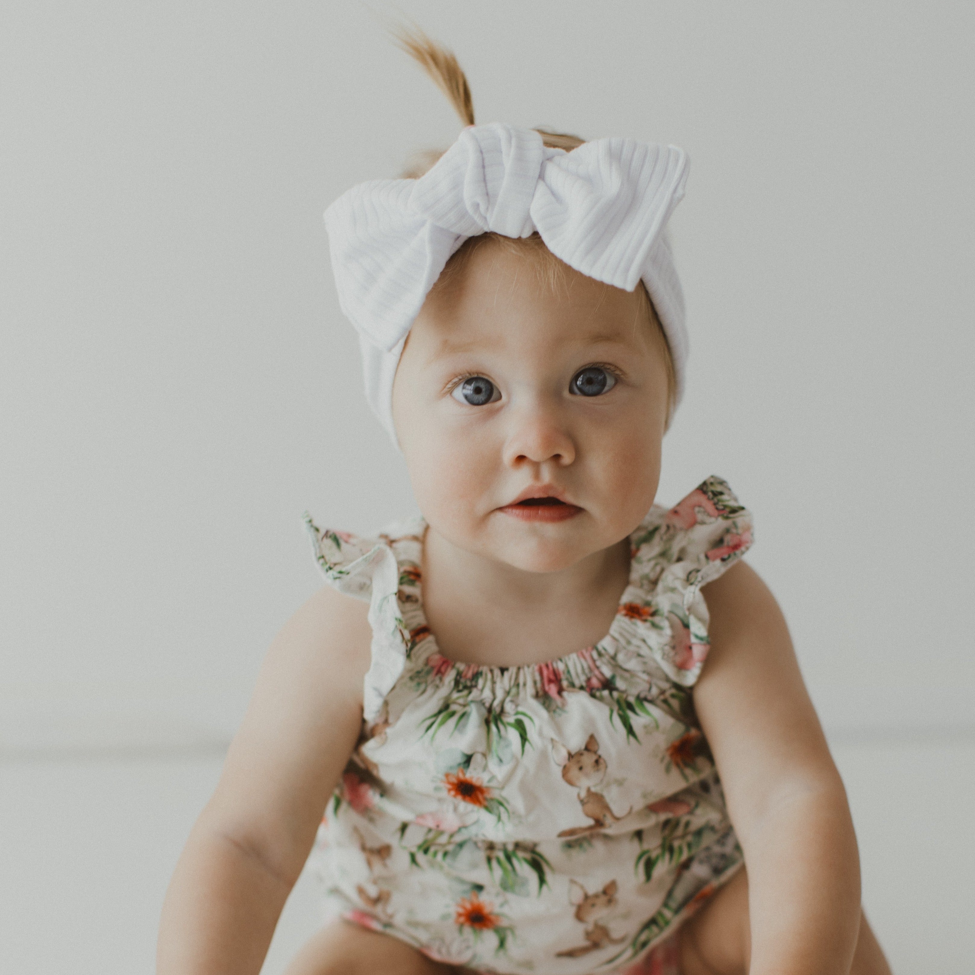 Ribbed Knit Baby TopKnot | White